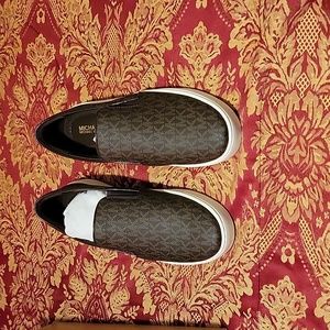 Michael Michael Kors Women’s Keaton Logo Slip-On Sneakers. New